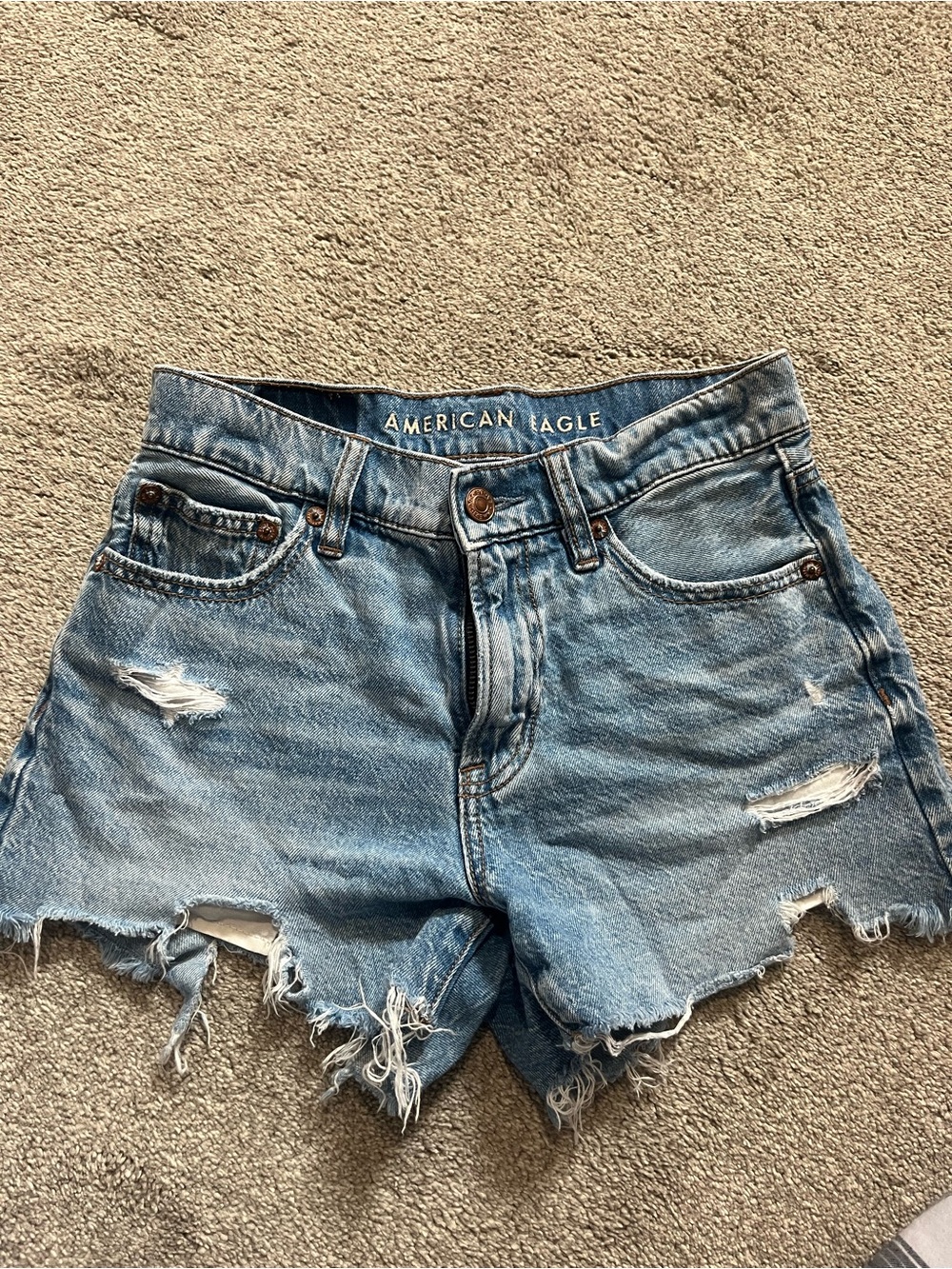 American eagle size:000